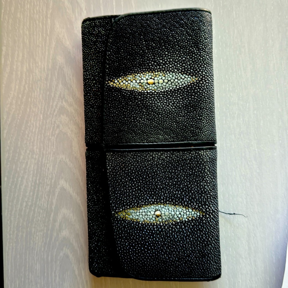 Excellent condition Leather Wallet for Women, Genuine Leather Card Holder